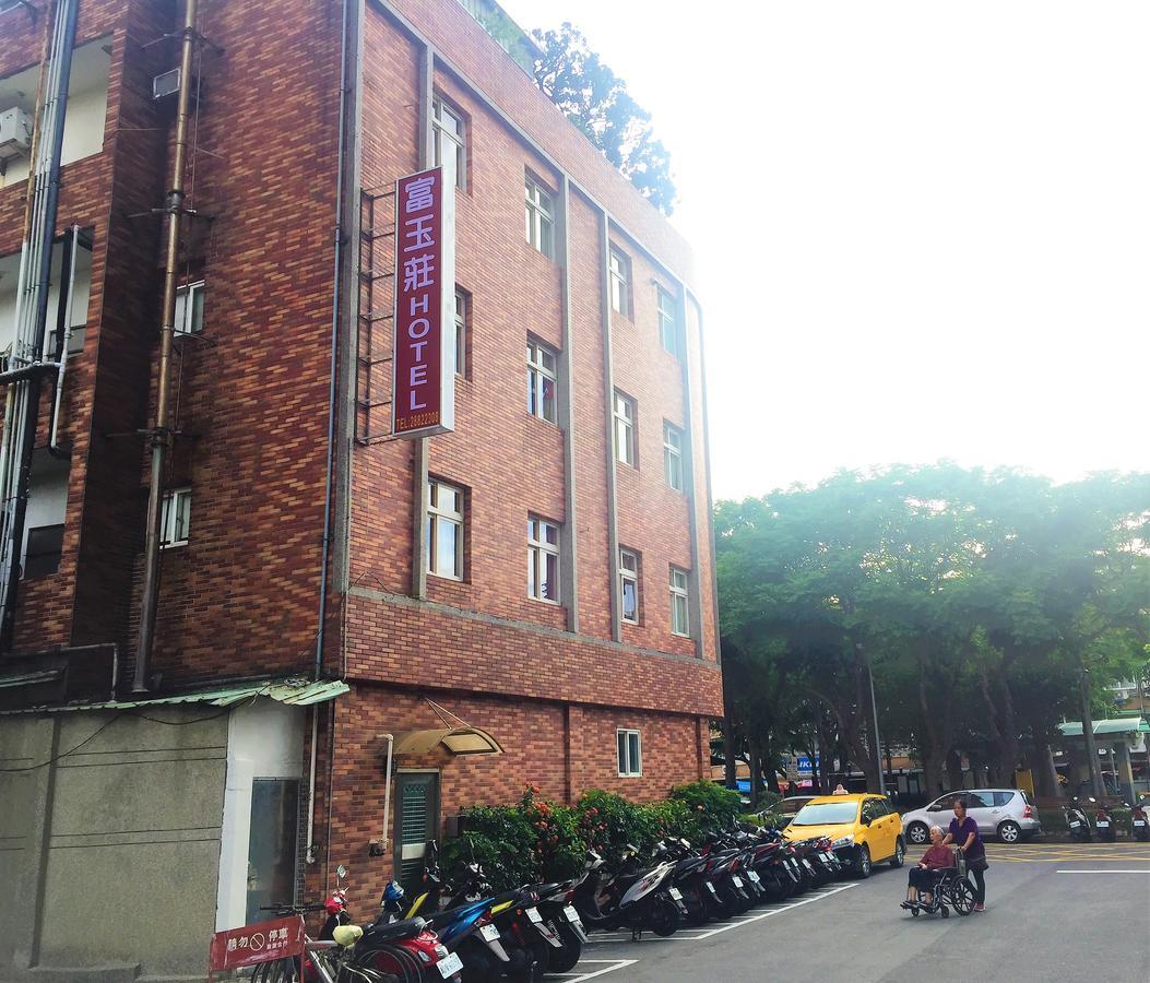 Rich Zone Hotel ไทเป ภายนอก รูปภาพ